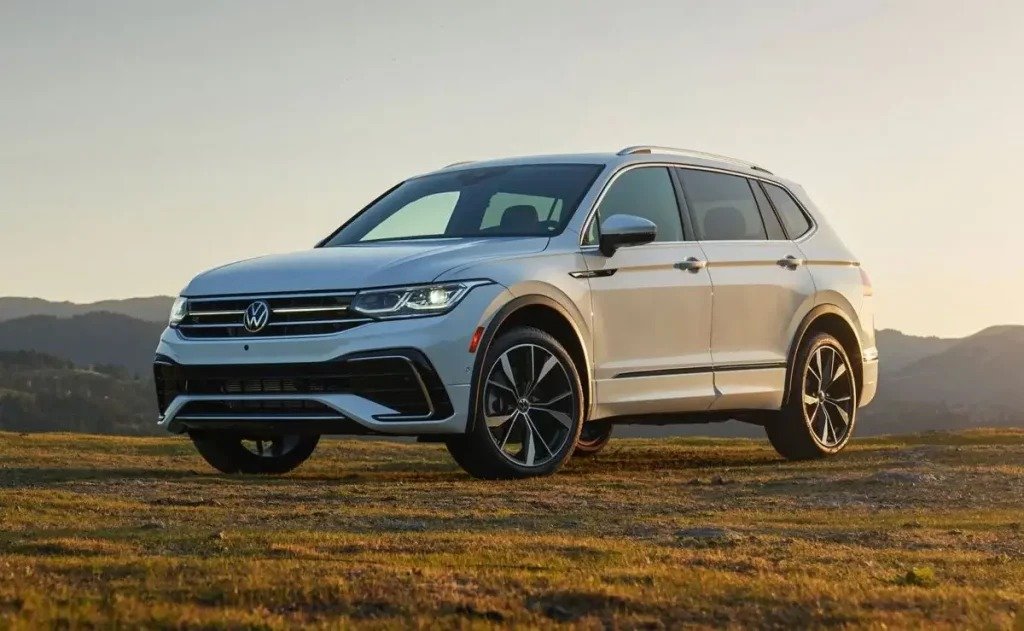 Volkswagen Tiguan S:car with lowest insurance rates