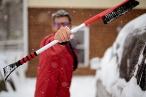 Comparing Ice Scrapers and Snow Brushes