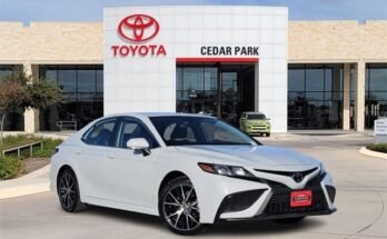 2022 Toyota Camry LE