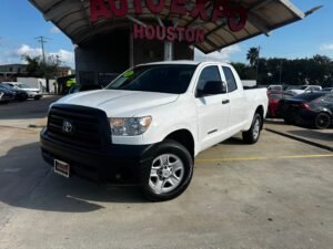 What are the most common problems with the 2013 Toyota Tundra